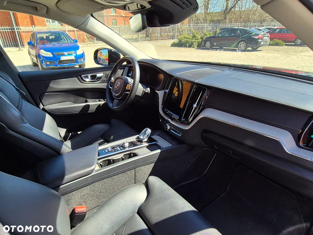Volvo XC 60 T6 AWD Recharge Geartronic Inscription - 23