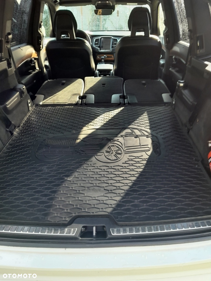 Volvo XC 90 D5 AWD Momentum 7os - 7