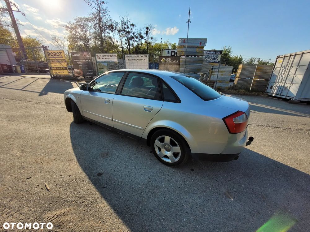 Audi A4 Avant - 6