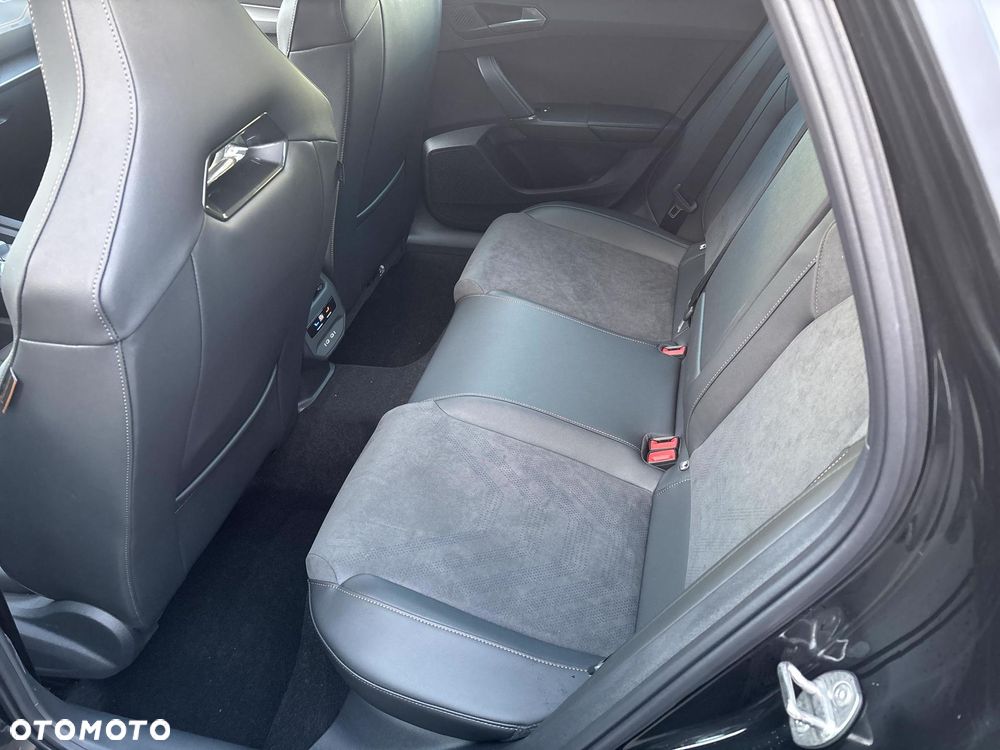 Cupra Formentor 2.5 TSI 4Drive VZ5 DSG - 12