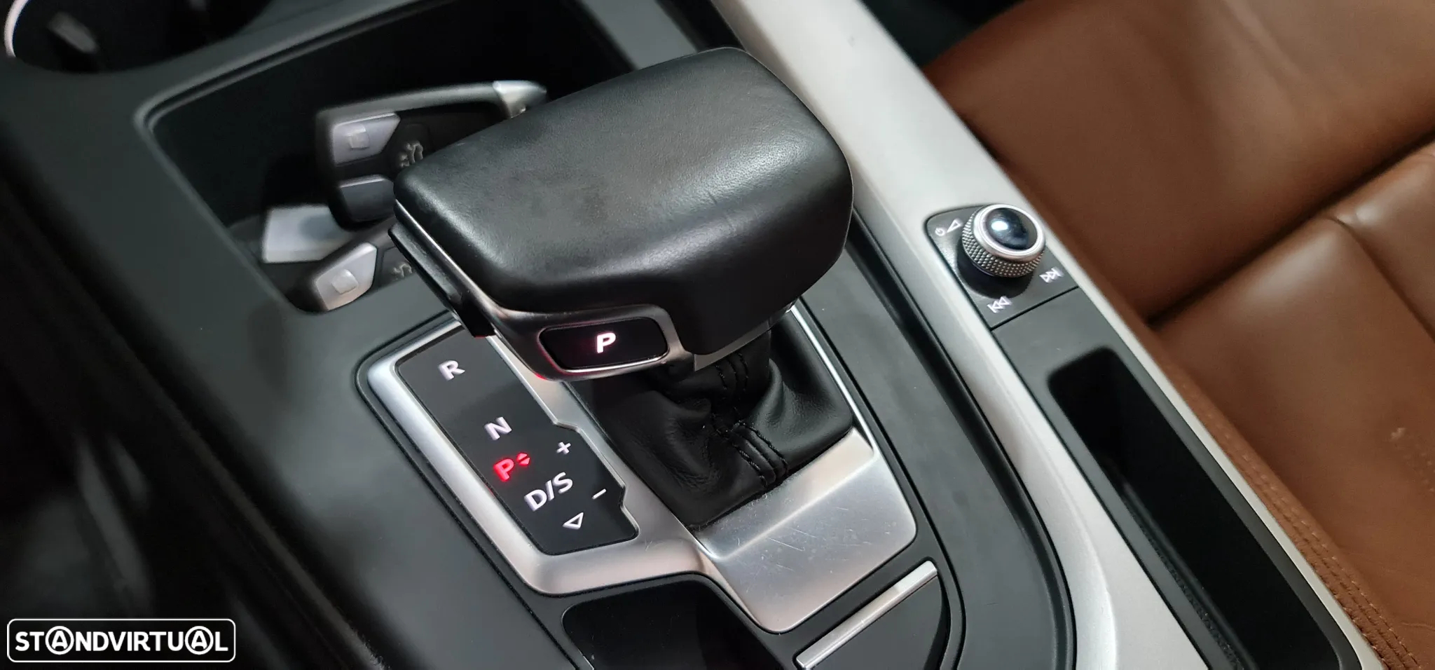 Audi A4 Avant 30 TDI Advanced S tronic - 36