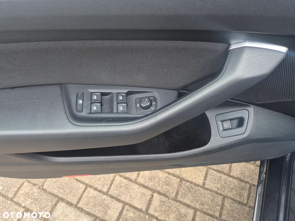 Volkswagen Passat 2.0 TDI BMT Comfortline DSG7 - 17
