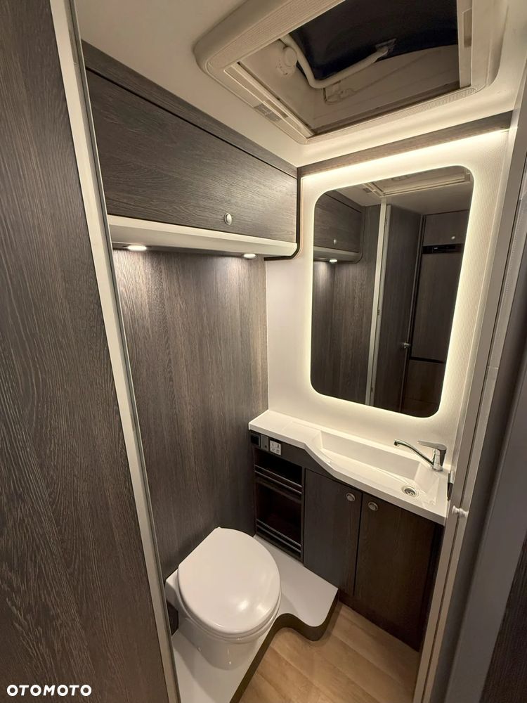 Mercedes-Benz Sprinter - 15