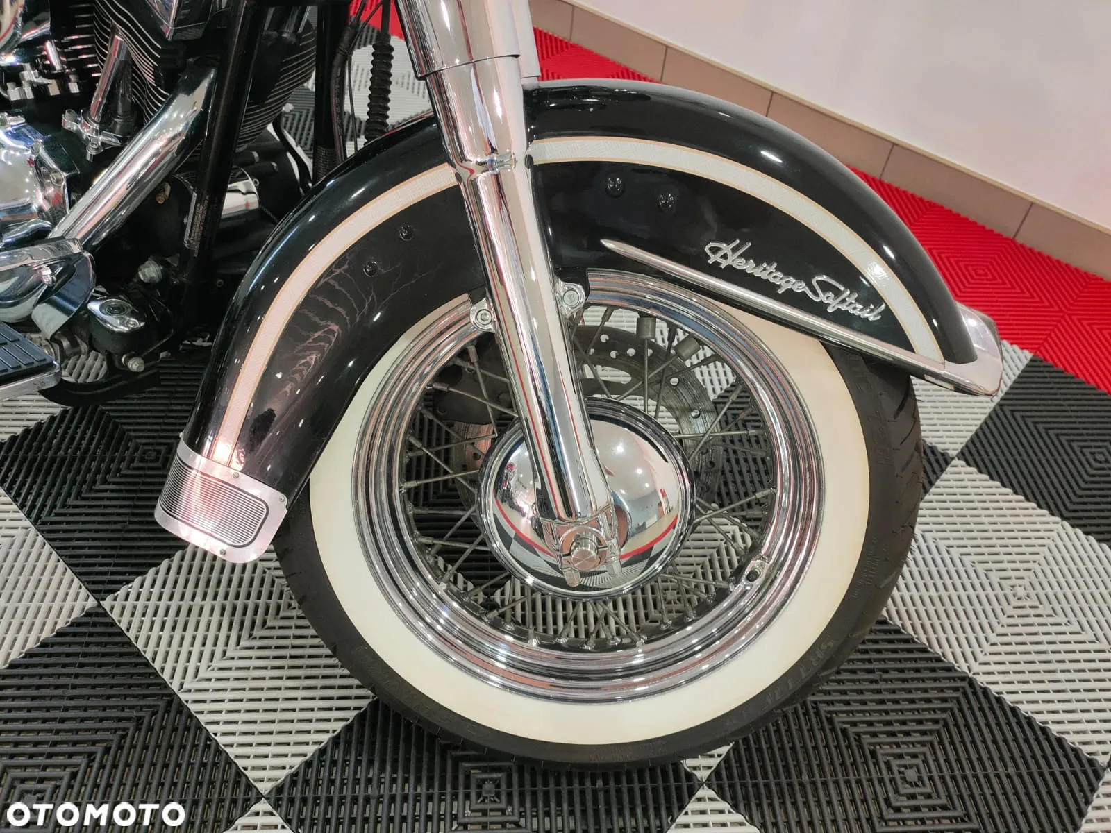 Harley-Davidson Softail Heritage Classic - 5