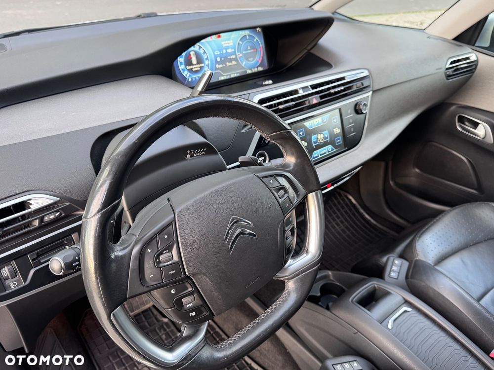 Citroën C4 Grand Picasso BlueHDi 150 EAT6 Exclusive - 26