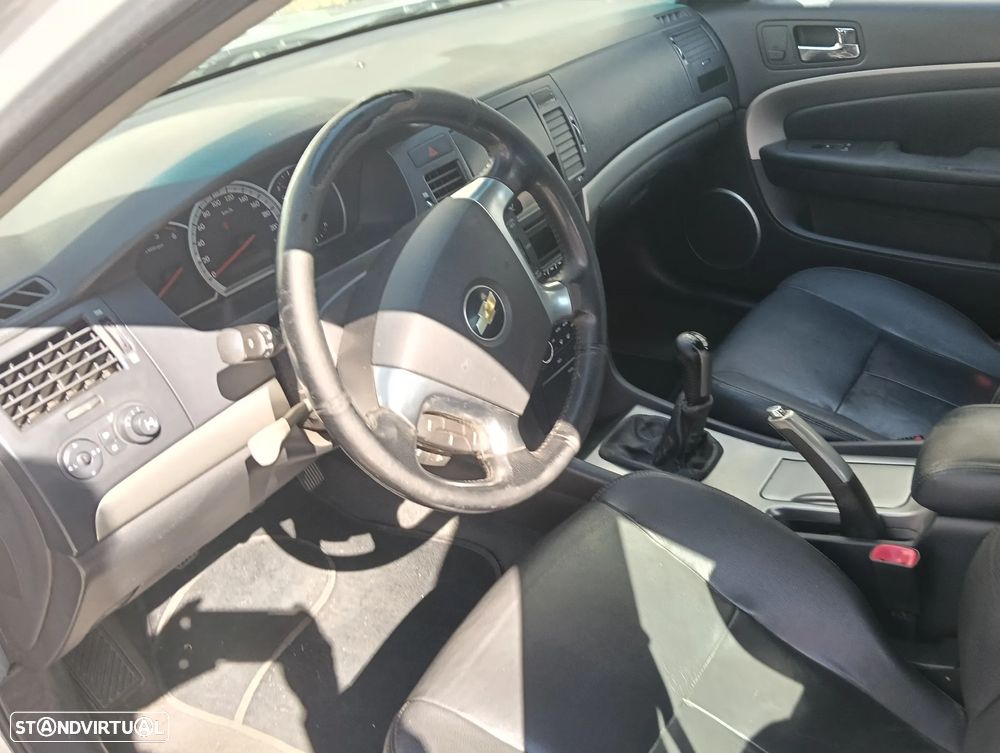 Chevrolet Epica 2.0 VCDi LT - 8