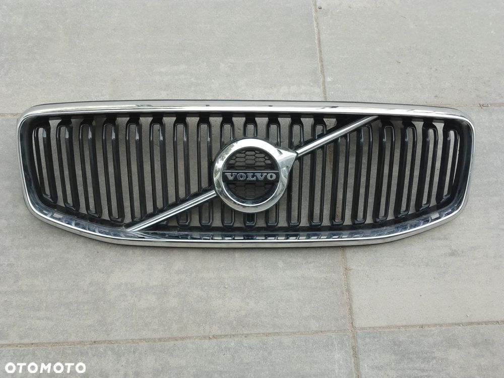 Grill Atrapa Volvo XC60 II 31479494 ŁADNY IGŁA - 2