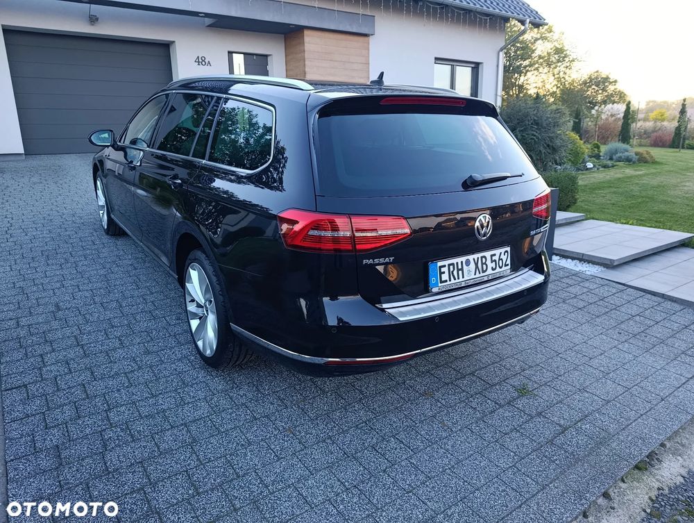 Volkswagen Passat 2.0 TDI (BlueMotion Technology) Highline - 4