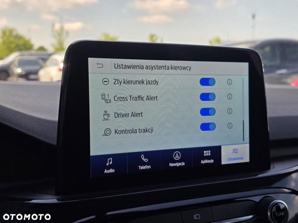 Ford Kuga - 28