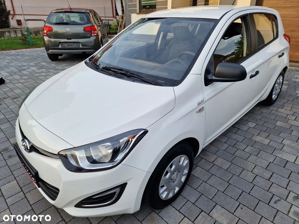 Hyundai i20 1.2 Fifa World Cup Edition - 4