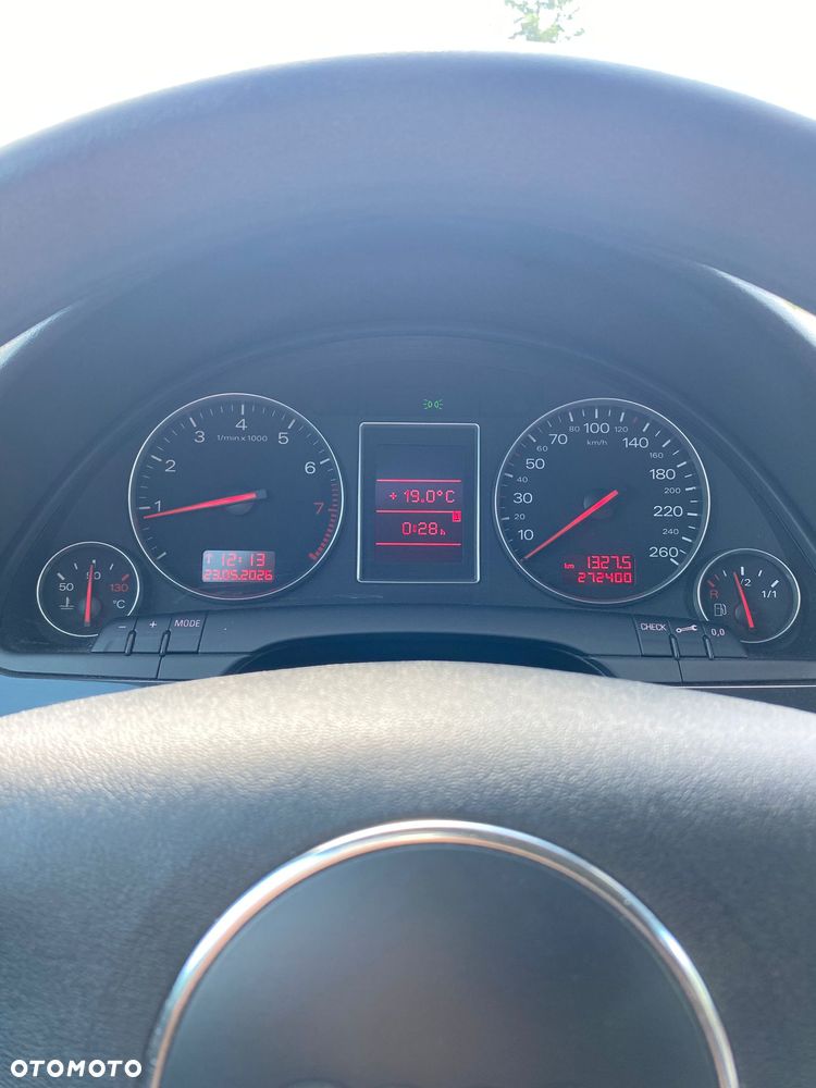 Audi A4 Limousine 1.6 - 10