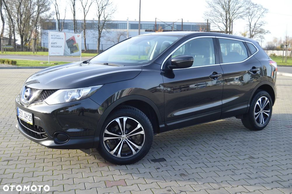 Nissan Qashqai 1.2 DIG-T Acenta EU6 - 17