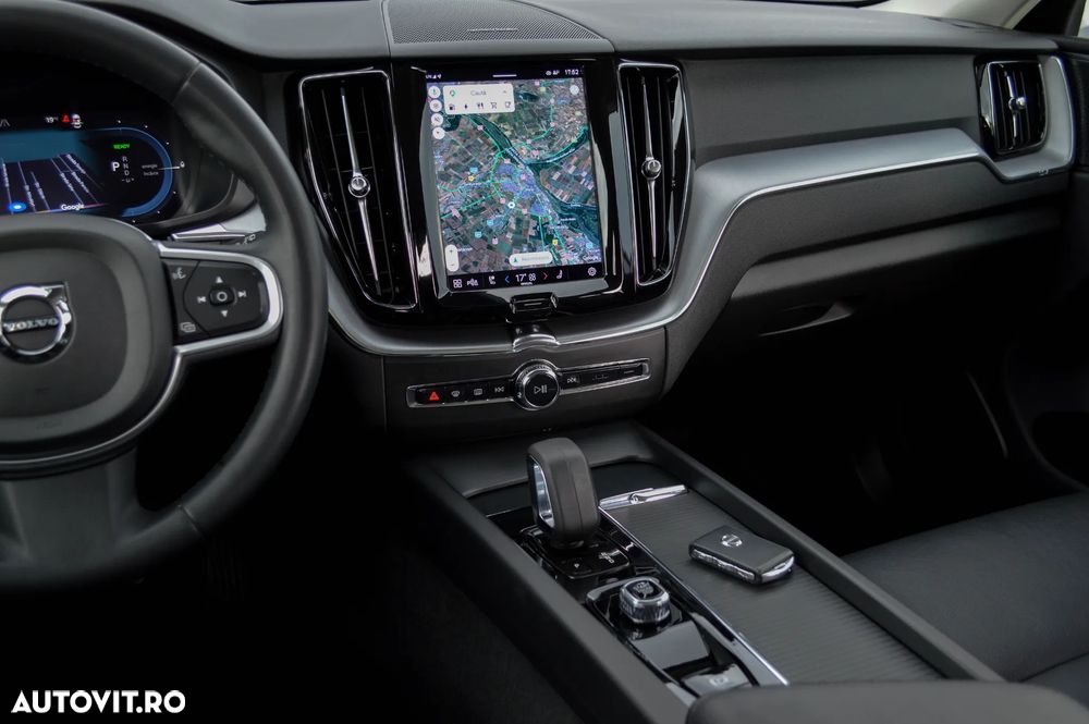 Volvo XC 60 Recharge T6 Twin Engine eAWD Inscription Expression - 28