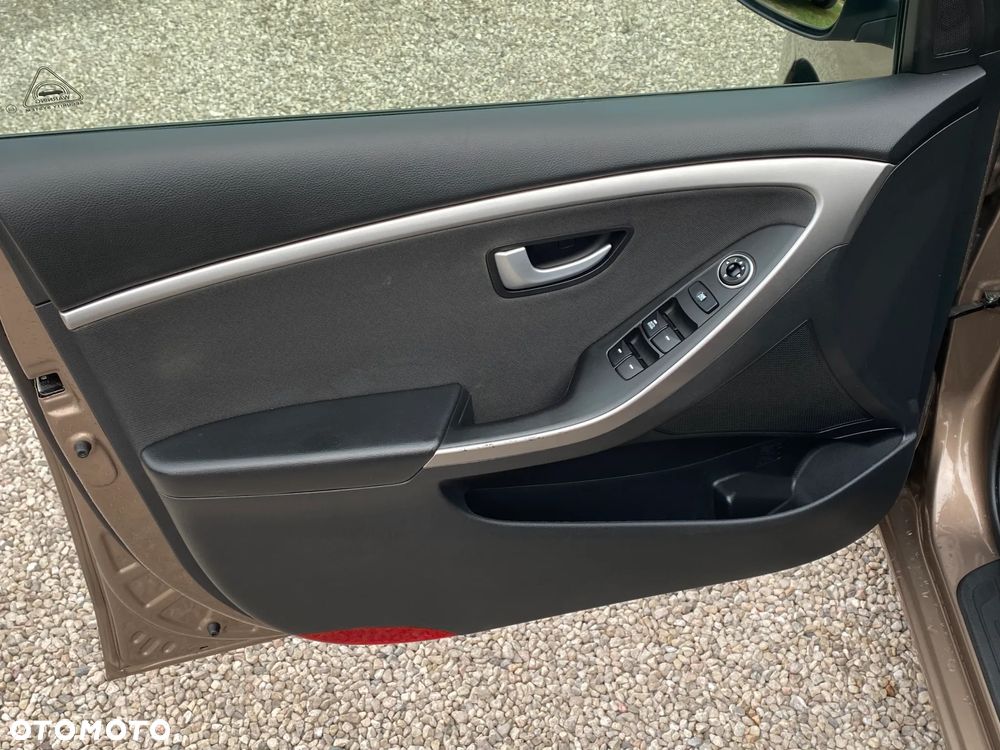 Hyundai i30 i30cw 1.6 CRDi Trend - 34