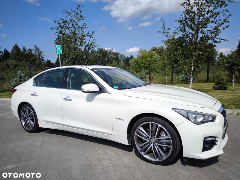 Infiniti Q50 - 27
