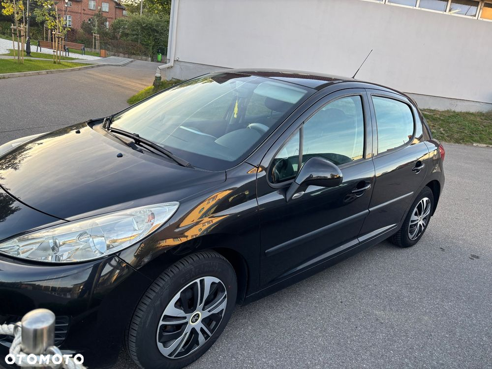 Peugeot 207 - 3