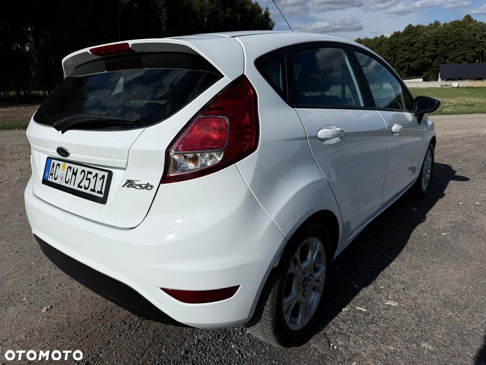 Ford Fiesta 1.5 TDCi Celebration - 10