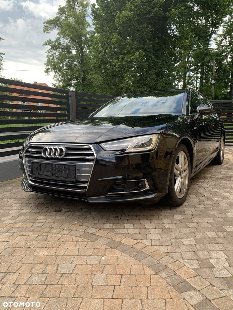 Audi A4 Avant - 1
