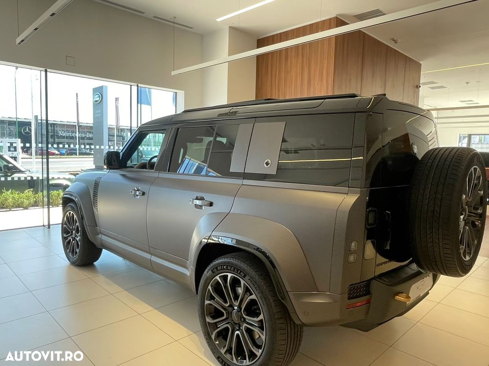 Land Rover Defender - 5