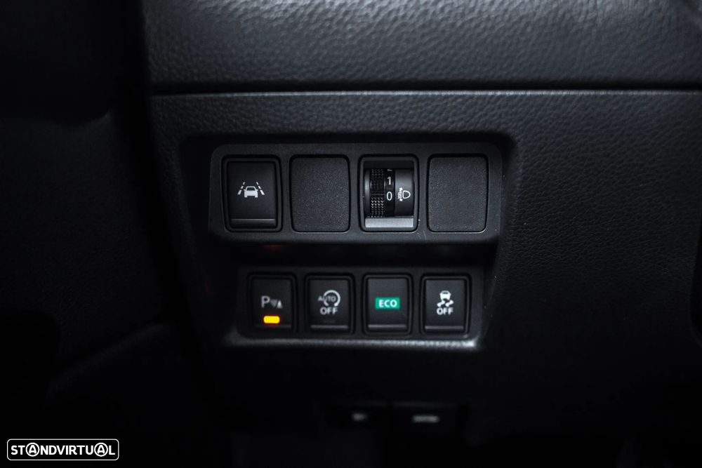 Nissan Qashqai 1.2 DIG-T Xtronic N-Connecta - 19