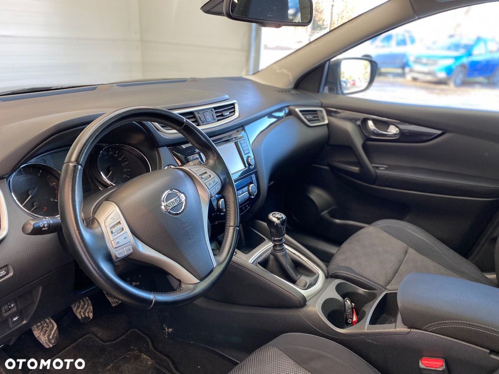 Nissan Qashqai 1.5 dCi Tekna - 10