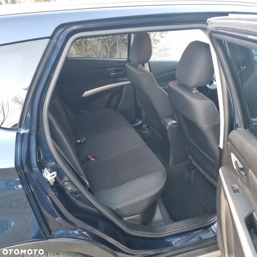 Suzuki S-Cross - 32