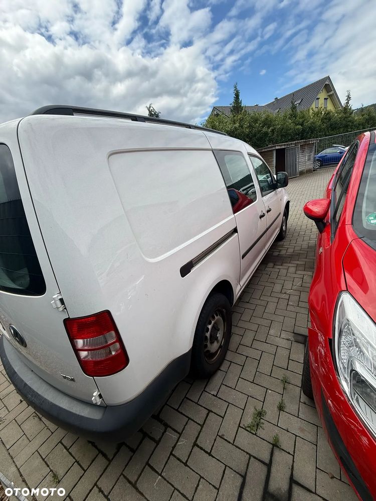 Volkswagen Caddy - 6