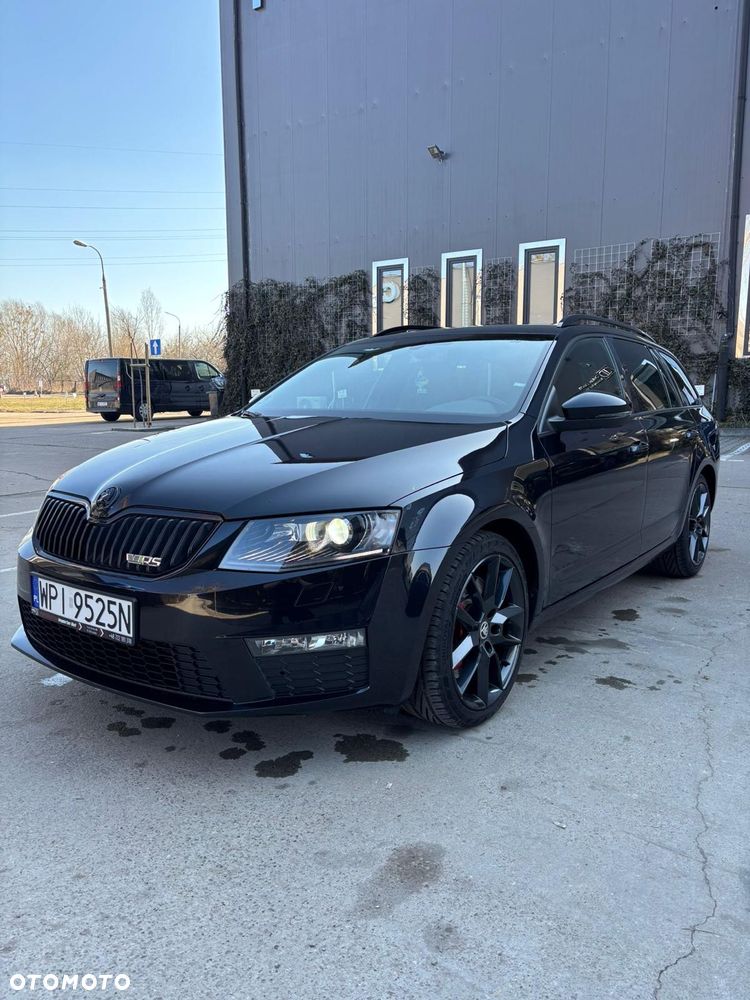 Skoda Octavia 2.0 TDI DSG RS - 16