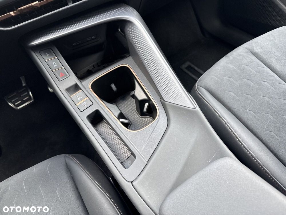 Cupra Terramar 1.5 eTSI mHEV DSG - 39