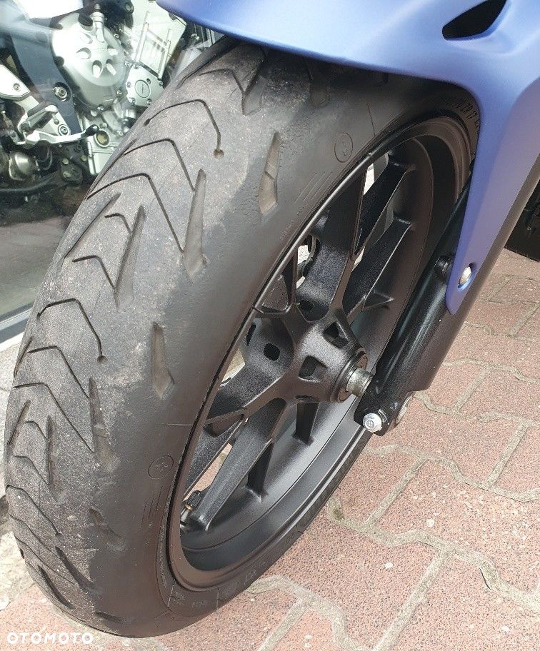Honda CB - 4