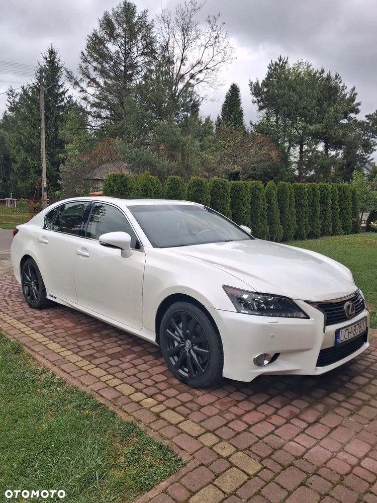 Lexus GS - 1