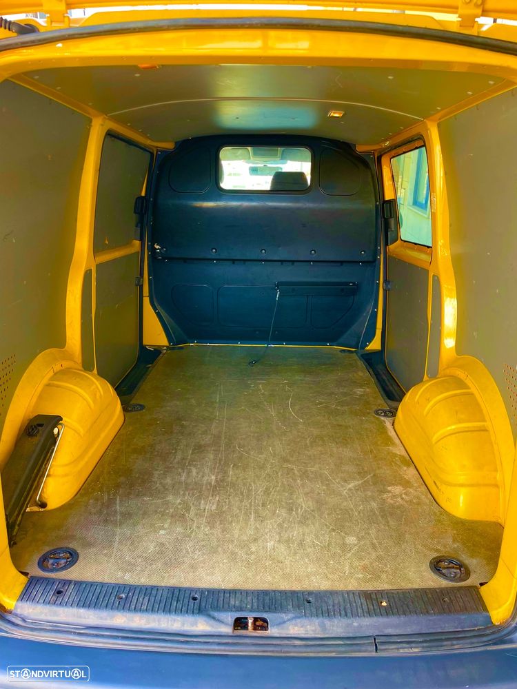 VW Transporter T5 2.0 TDI - 4