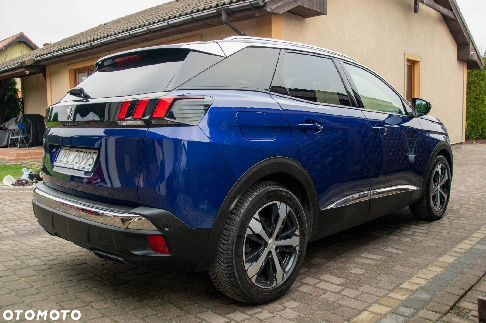 Peugeot 3008 1.5 BlueHDi Allure S&S EAT8 - 6