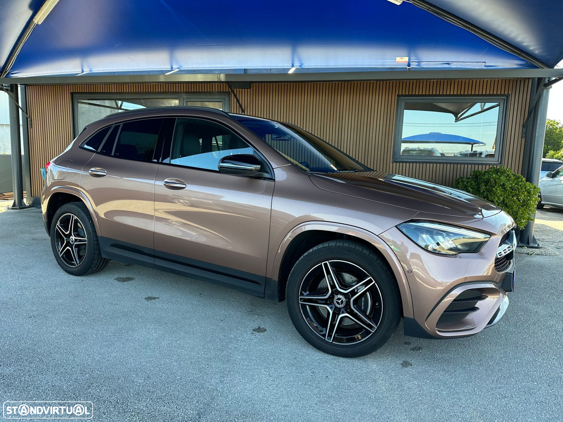 Mercedes-Benz GLA 250 e AMG Line - 8