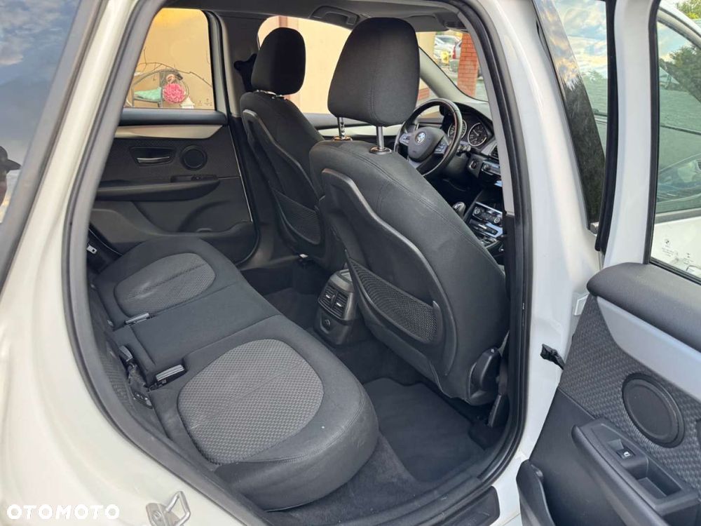 BMW Seria 2 - 25