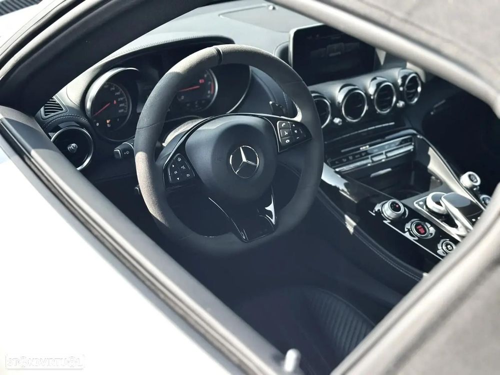 Mercedes-Benz AMG GT - 31