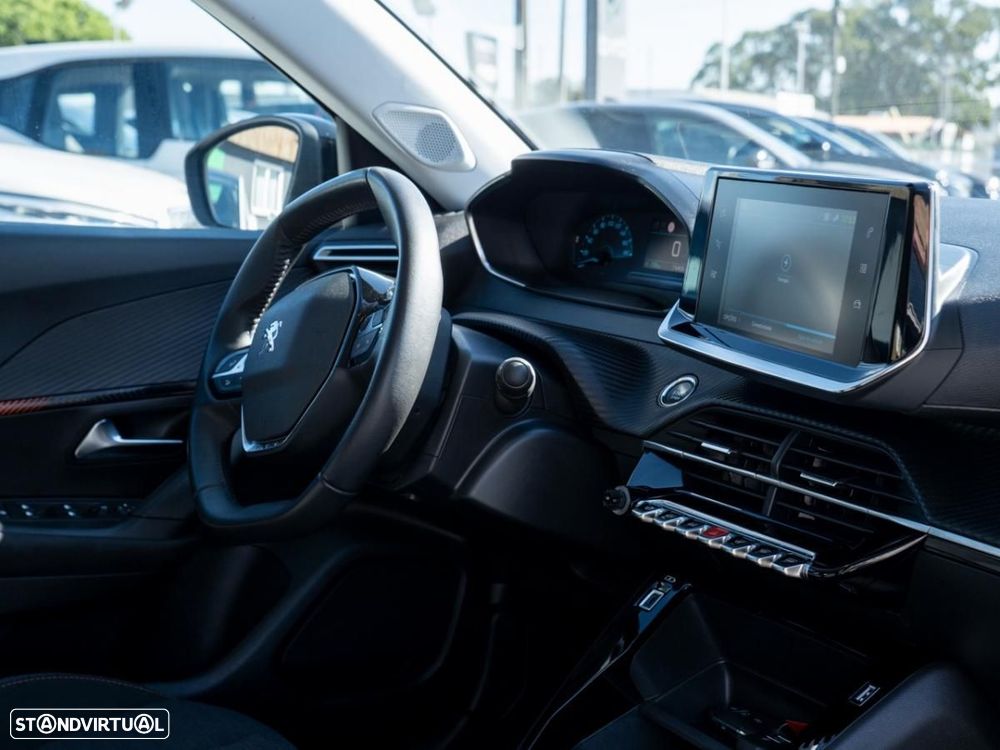 Peugeot e-2008 50 kWh Active - 17