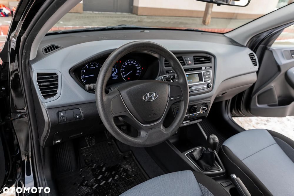 Hyundai i20 1.2 Select - 31