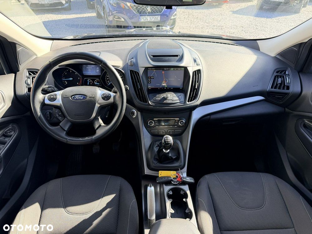Ford Kuga 2.0 TDCi 4x2 Titanium - 32