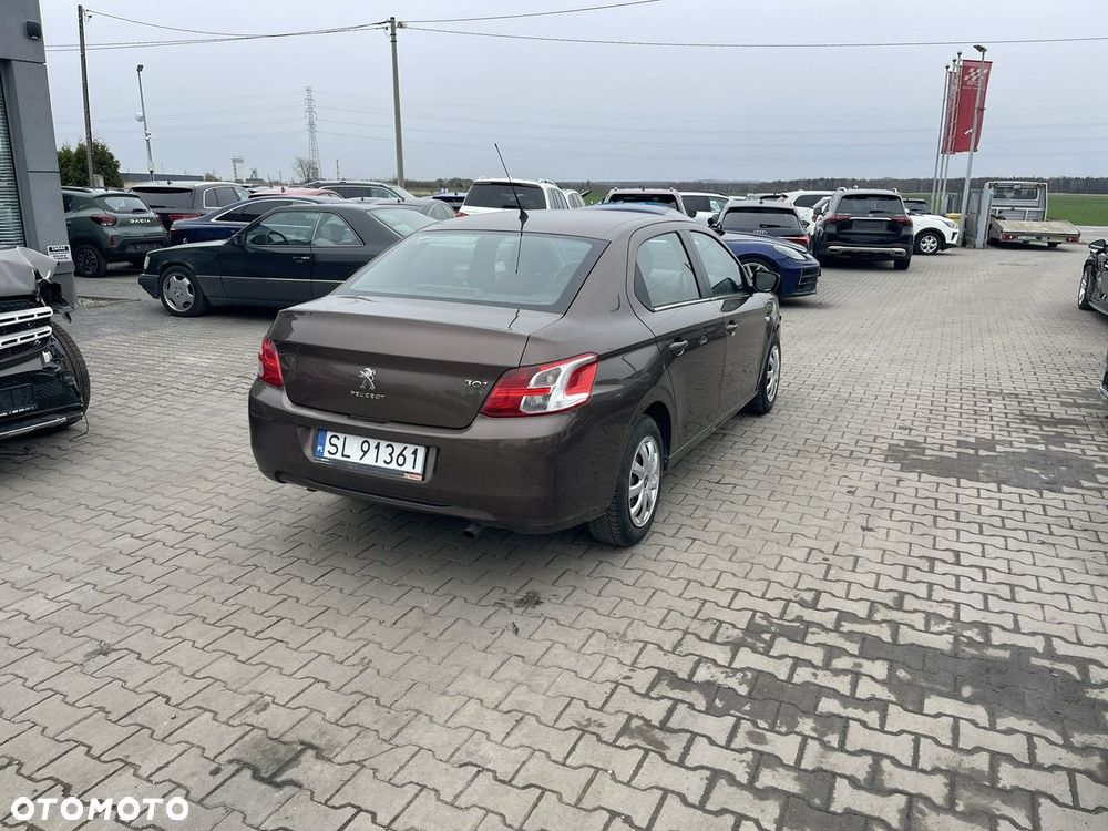 Peugeot 301 1.2 VTi/Pure Tech Access - 2