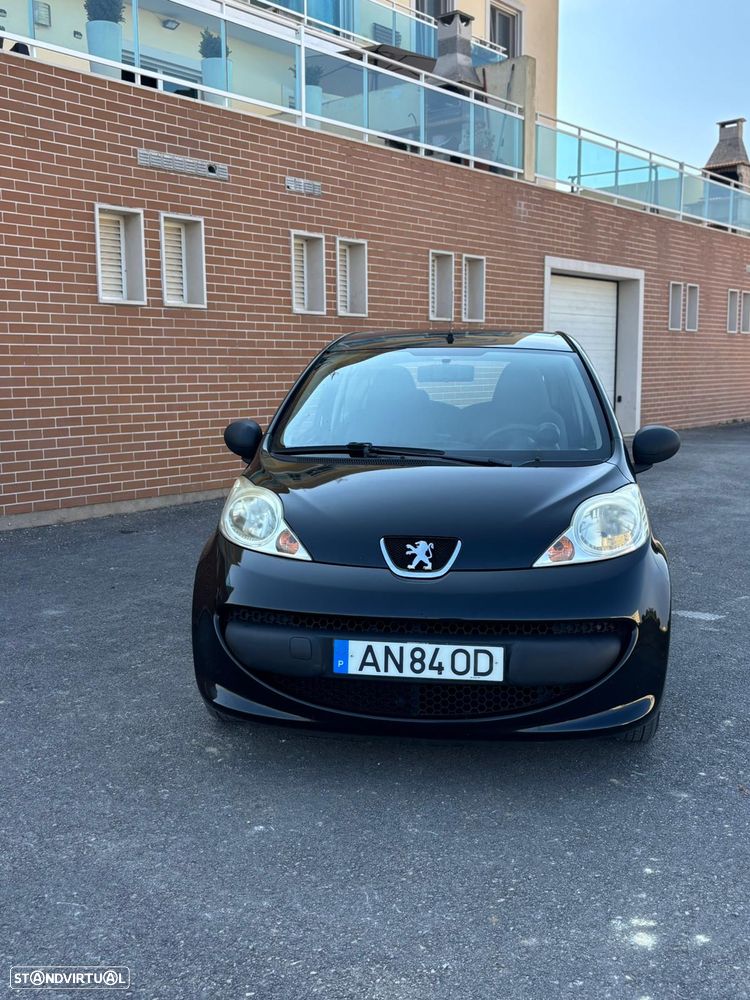 Peugeot 107 1.0 Urban Style - 2
