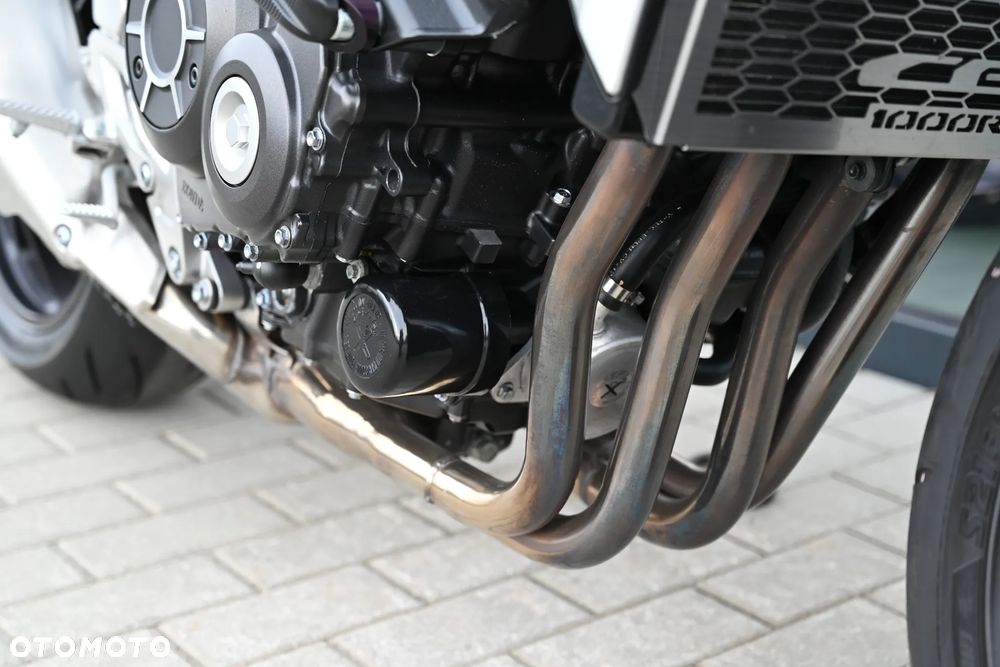 Honda CB - 23