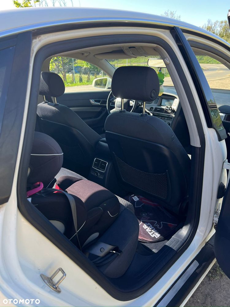 Audi A6 Limousine 2.4 - 16