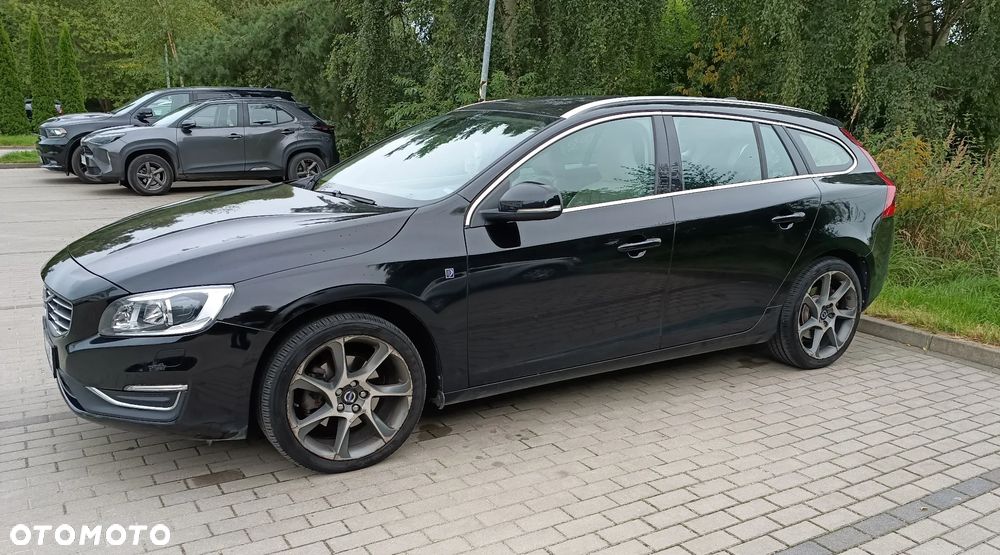 Volvo V60 D4 Drive-E Ocean Race - 1
