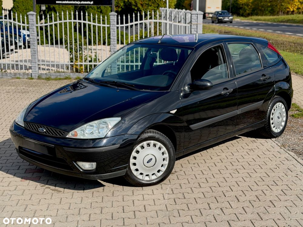 Ford Focus 1.6 Futura - 2