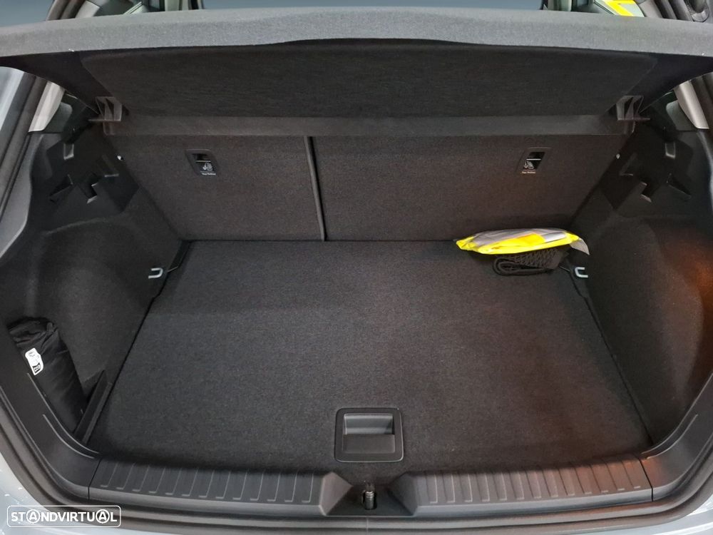 Audi A1 Sportback 25 TFSI Advanced S tronic - 21