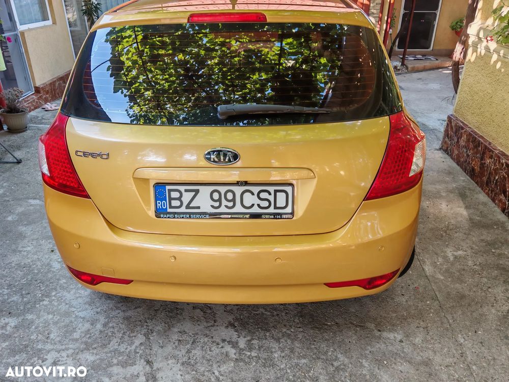 Kia Ceed Cee'd 1.6 GSL Best - 4