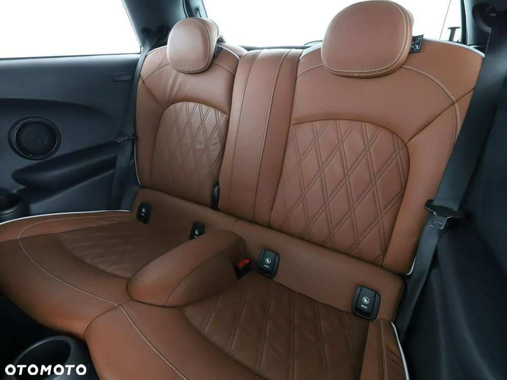 MINI John Cooper Works Standard - 18