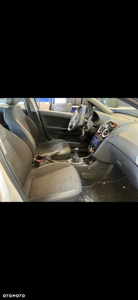 Opel Corsa - 6
