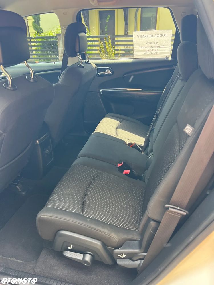 Dodge Journey - 11